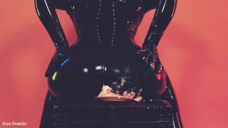 CowGirl Masturbation Big ASS MILF shaking ass and jumping on big dildo.