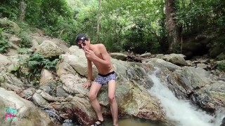 EXPLORING IN NATURE NAKED AND WITH A COCK FULL OF MILK