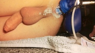 Cute twink knotted by dildo on fuck machine