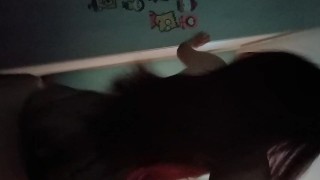 Teniendo sexo con mi amante en el cuarto donde duermo con mi esposo