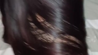 Me puse lenceria para mi amante mientras mi esposo trabaja