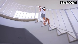 Cheating Wife Spencer Bradley Lesbian Threeway With Scarlett Sage and Avery Black - A GIRL KNOWS