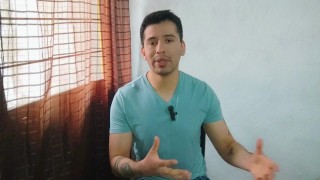 Vecino penetra a pelo al vecino casado con sus 20cm de verga a escondidas de su esposa!