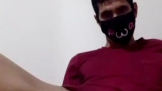 Femboyjugandoconsuvivrador