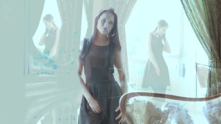 Kari Likes To Be Slow And Deliberate When She Plays With Her Pussy