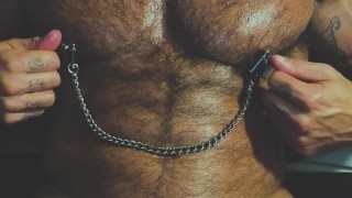 Muscle Pig milks his XXXL cock while flexing and clamping his nipples!