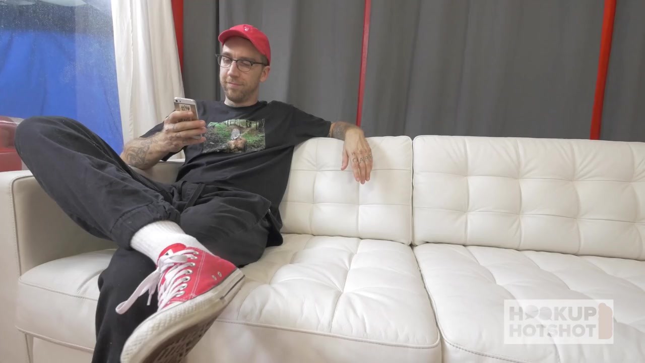 Harsh Donger Is Taking It Up Da lil Holes Of Chloe Carter!