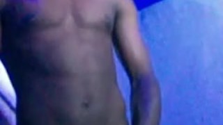 MALE STRIPPER STRIPPING NAKED IN THE CLUB WASHROOM AND JERKS OFF HARD