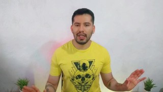 Vendedor de perfumes dotado penetra con sus 20cm a hombre sacerdote que le dio un masaje! Relato sex