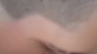 Ricas de pucha que me da el marido de mi amiga después de la