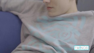 TwinQs Duo Oliver & Logan In Face & Ass Fucking Performance!