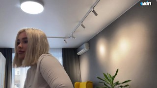 Stepsister made me fuck her and I cum in her pussy