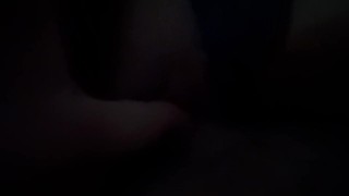 Cogiendo con cita de tinder, se viene a chorros.354