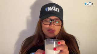 COLOMBIAN BITCH WANTED PROTEIN AND I GAVE IT TO HER FROM MY DICK!