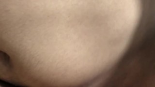 Cojiendo a la venezolana tetona de mi clase en su casa solita