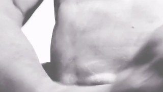 Buena estrenando con una pajita