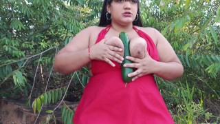me follo un gran pepino al aire libre