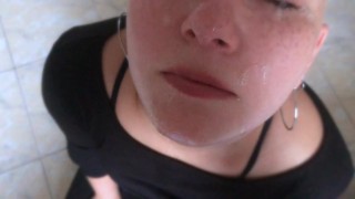 Vilu Vidish FACE SPITTING