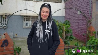 We catch Chloe Funny at her casting: She didn't expect to be blowing cocks in minutes!