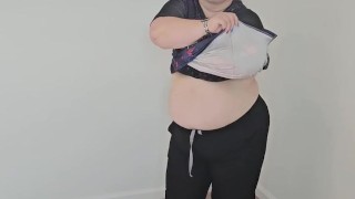 Bbw strip dance to Smack That