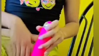 Jugando con mi vibrador 🥵🥵