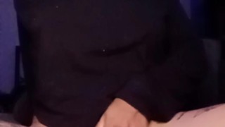 Mi COÑO apretado y húmedo está ganoso por correrse 💦 Me ENCANTA masturbarme para TI 🖤✨