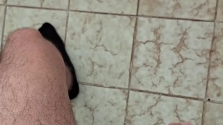 JOVEN RICA CHAQUETA en la mañana