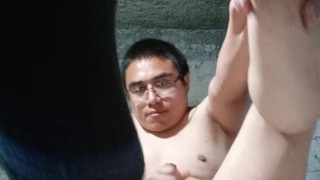 Fetiche de pies, calcetines y dildo.