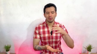 Amigo hetero dotado deja que su amigo gay le de sexo oral a sus 23cm de vergota! relato sexual