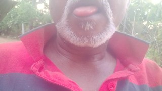 තොල් රහට උරාගන්න