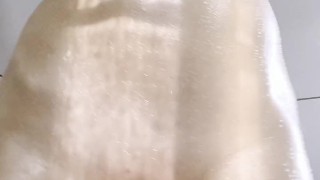 My wet pussy is craving your attention