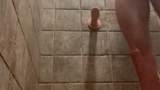 Big Dick Guy Fucks Himself With A Dildo And Cumming 🍆💦