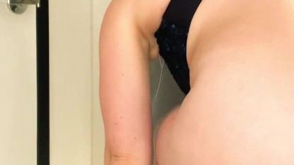 La Vie en Rose Lingerie & Underwear Try On Haul In Their Fitting Room