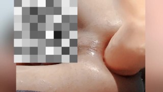 Se mete dildo enorme anal