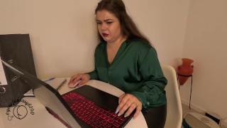 Bubbly Fart Blasts: Secretary's Secret Stinkers