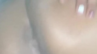 فتاة عربية سمراء تجلخ لحبيبها بجسد متالي