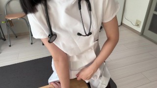 I love masturbating by rubbing my pussy against the table💕