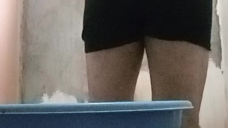 HOW DOES A SOLDIER TAKES A BATH SO HOT AND SEXY