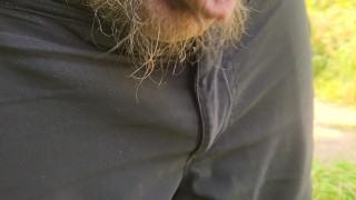 Pissing outdoors yummy