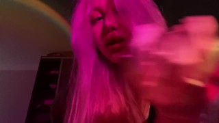 Sexy girl with perfect boobs🥵