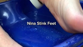 Pedicure in my Stinky Feet! Lick my Feet.