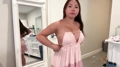 ASIAN GF TRIES SUNDRESSES | TRY ON HAUL (Nip-Slips WAIT FOR IT!) You go hungry after watching this.