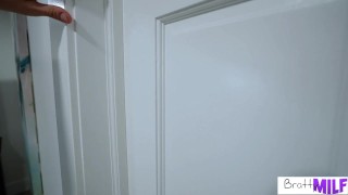 Desperate MILF Valentina Bellucci Bounces Her Big Ass Until She Creams on Stepson's Huge Cock S8:E8