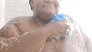 WANT TO SHOWER WITH ME ? 💦🤭😍😩