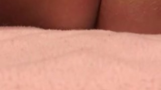 Virgin girl masturbate her pussy.Fingering