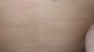 Bagong ahit ako kaya ang sarap magpaiyot.