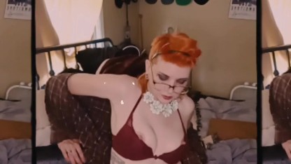 Smoking Hot Alt Girl finds creative way to go fuck herself plus 1st time nip/clit clamps