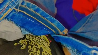 Horny Guy In Sweatpants Masturbates His Big fat Cock🍌