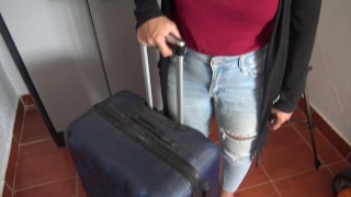 British man gets lucky when Syrian refugee knocks on his door