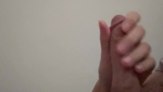 为什么总是午睡起来勃起